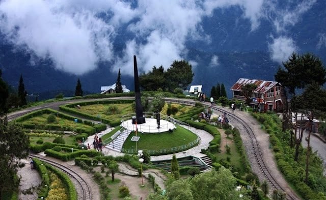 Places to Visit in darjeeling
